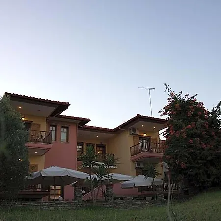 Ismini